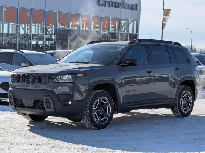 Jeep Cherokee 2026 photo 4