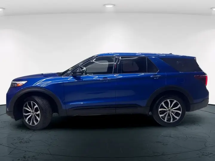 Ford Explorer 2022 photo 5