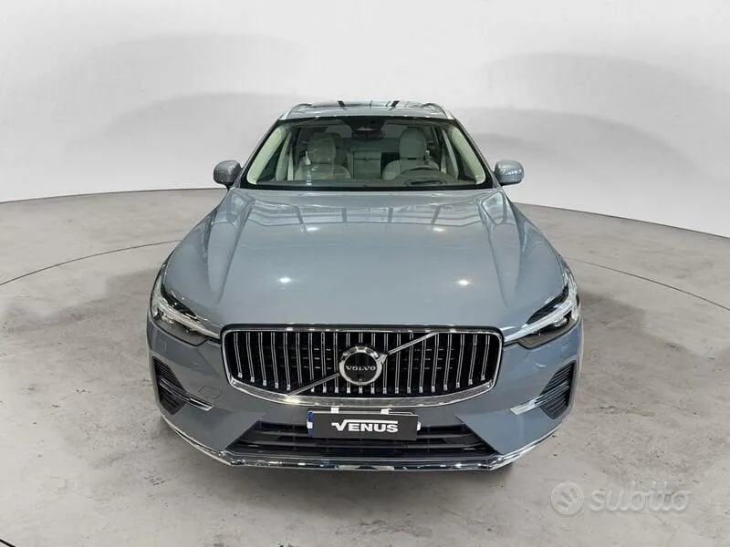 Volvo Xc60 2024 photo 2
