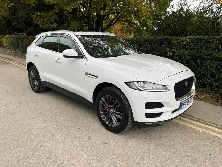 Jaguar F-Pace