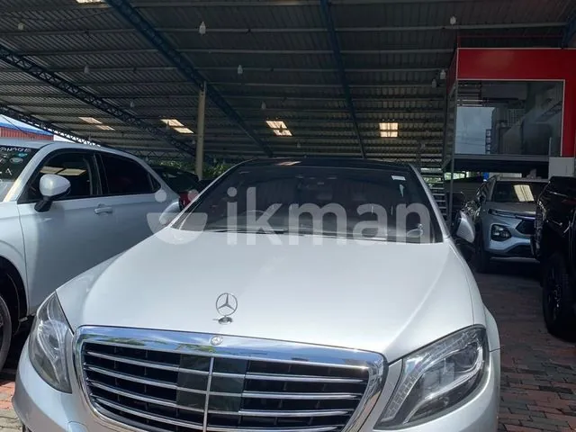 Mercedes-Benz S400