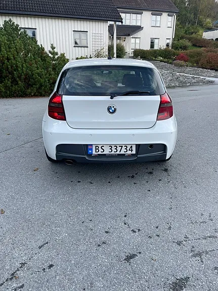 BMW 116D 2011 photo 4