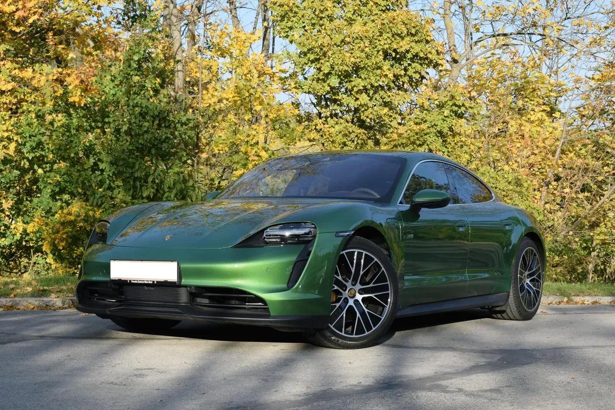 Porsche Taycan