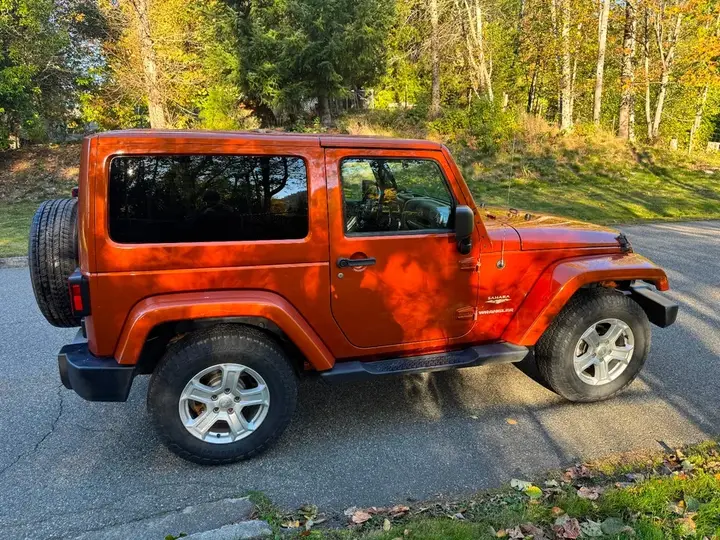 Jeep Wrangler 2011 photo 5