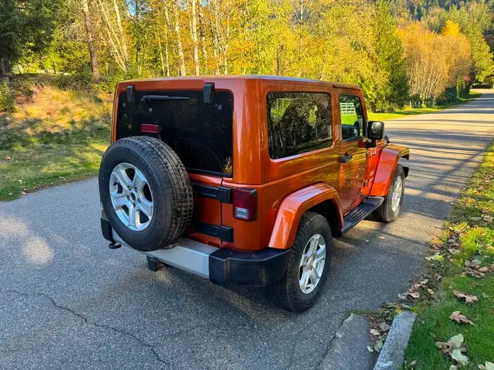 Jeep Wrangler 2011 photo 4