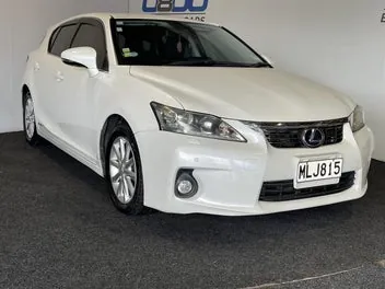 Lexus Ct 200H 2011 photo 2