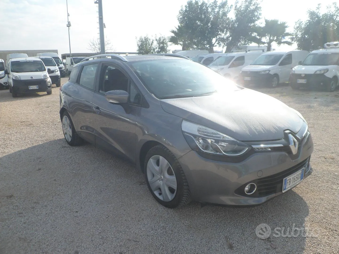 Renault Clio 2015 photo 3