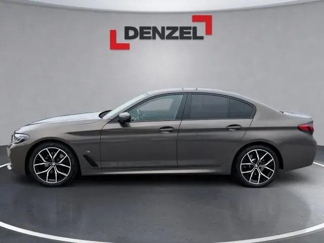 BMW 5 Series 2020 photo 2