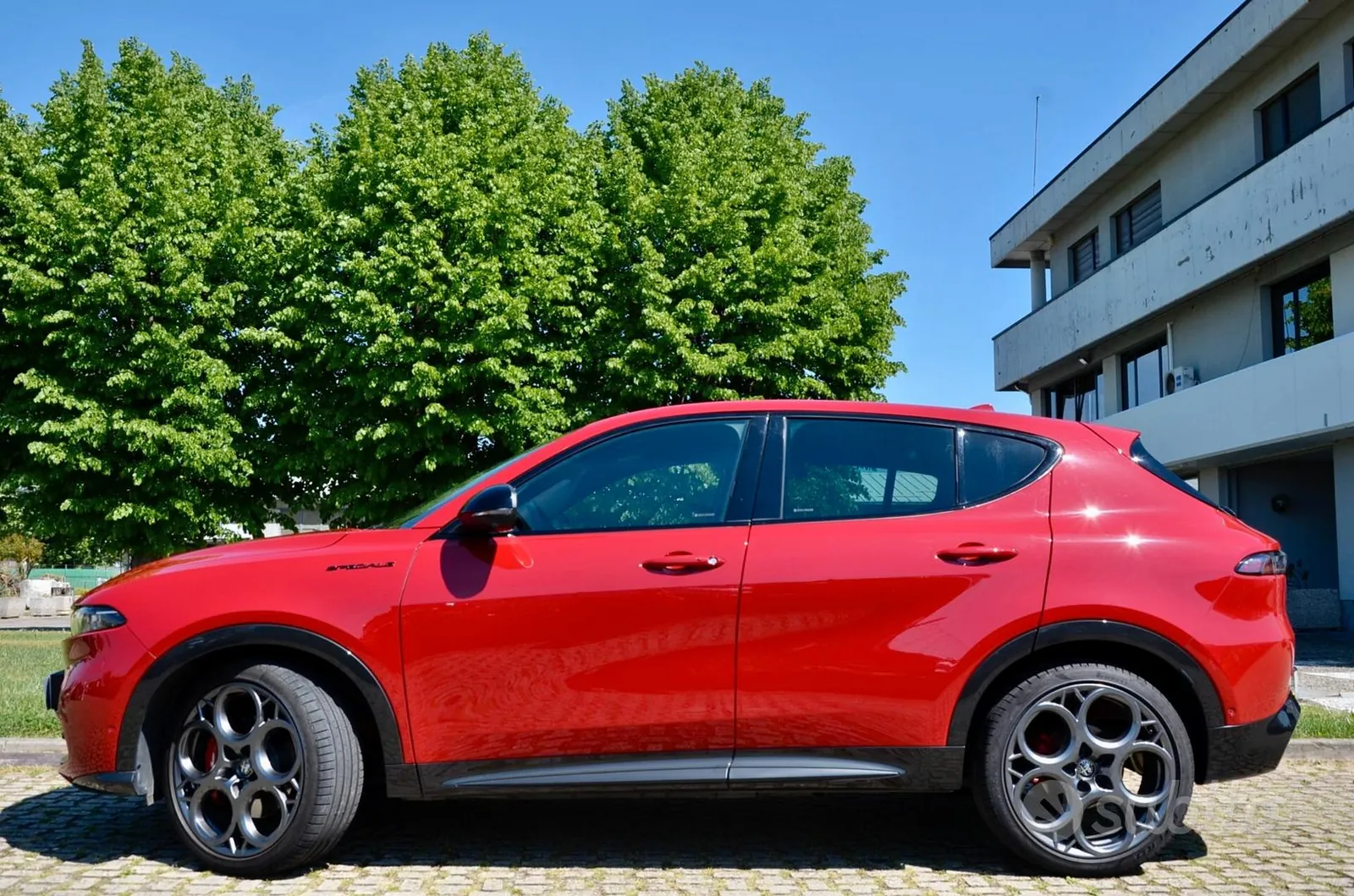Alfa Romeo Tonale 2023 photo 3