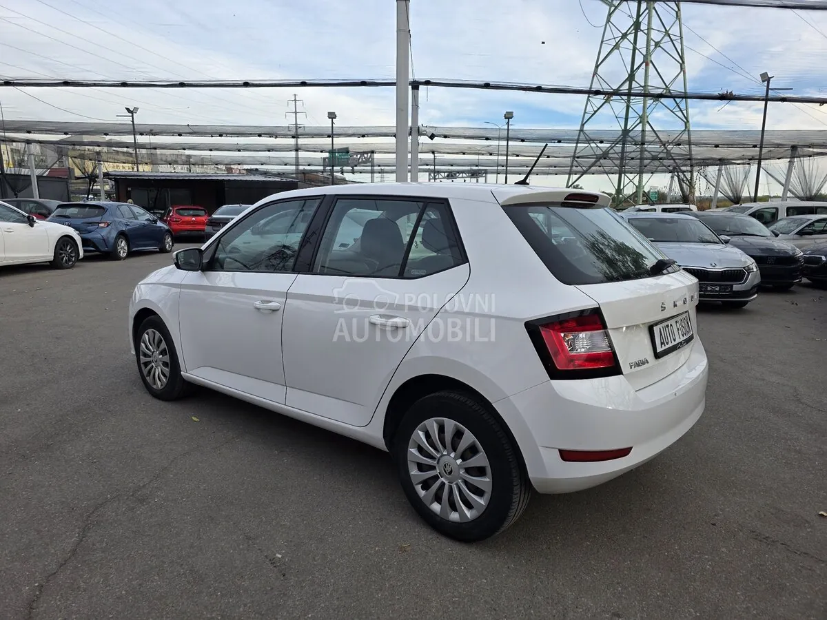 Skoda Fabia 2020 photo 4