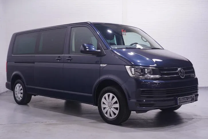 Volkswagen Transporter 2018 photo 2