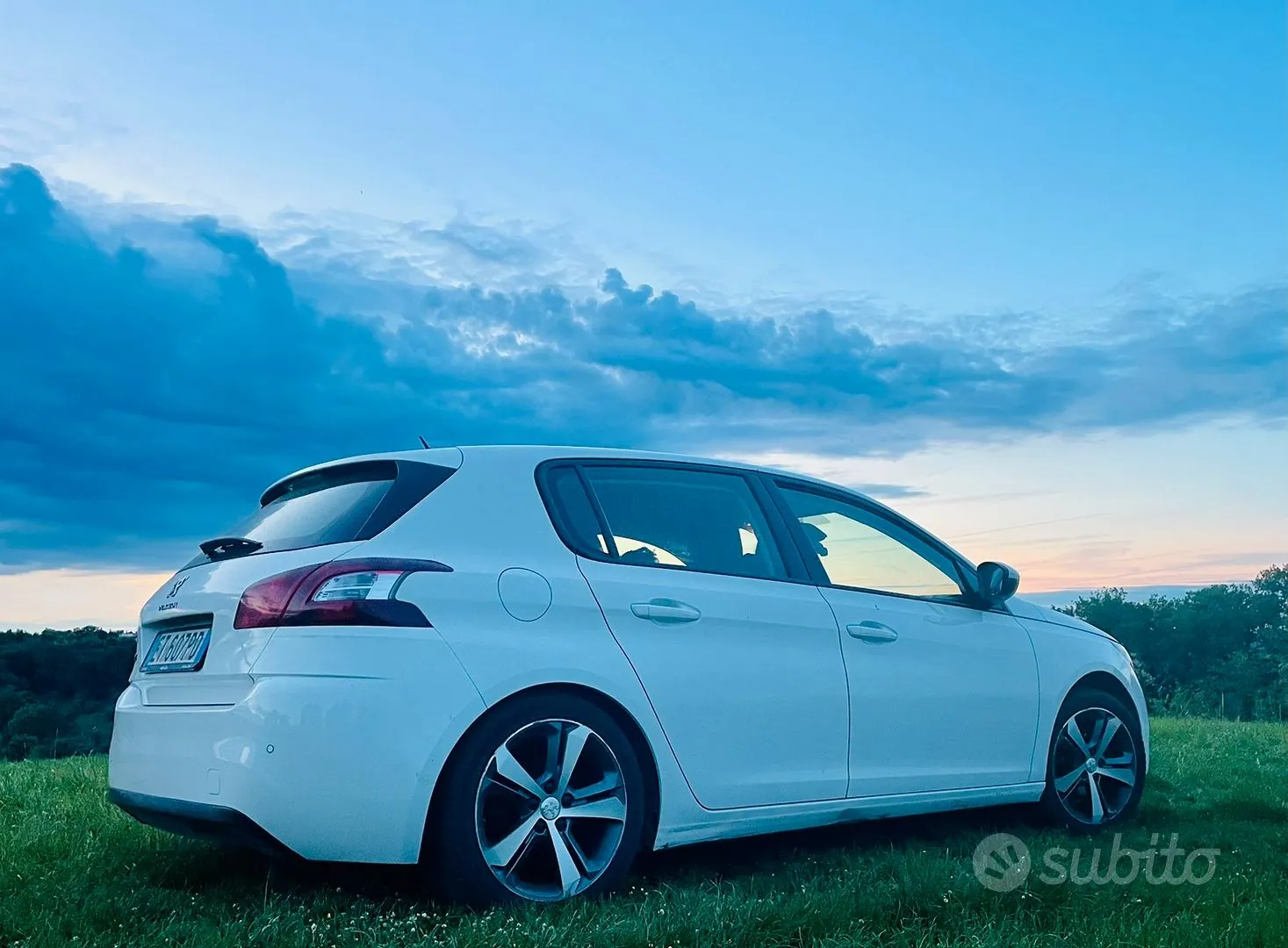Peugeot 308 2014 photo 2