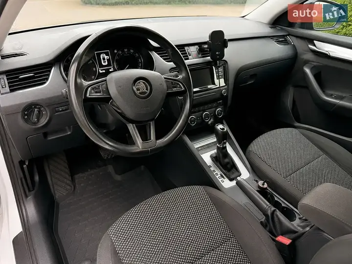 Skoda Octavia 2016 photo 2