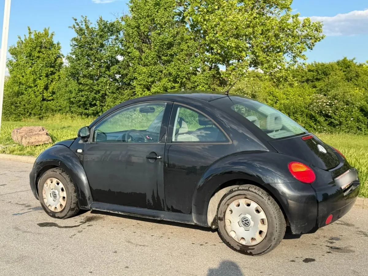 Volkswagen Beetle 1999 photo 3