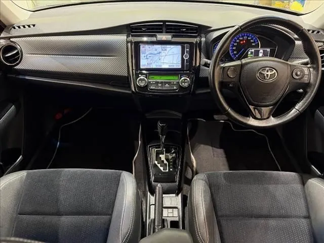 Toyota Corolla Hybrid G 2014 photo 3