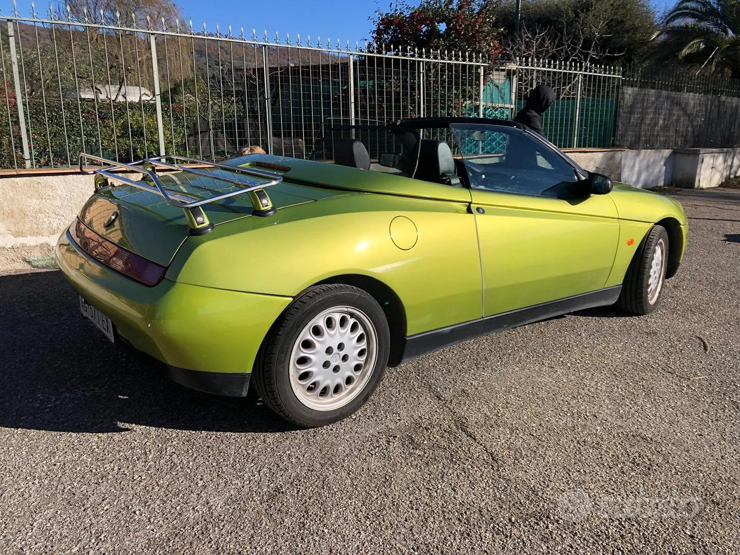 Alfa Romeo Spider 1996 photo 2