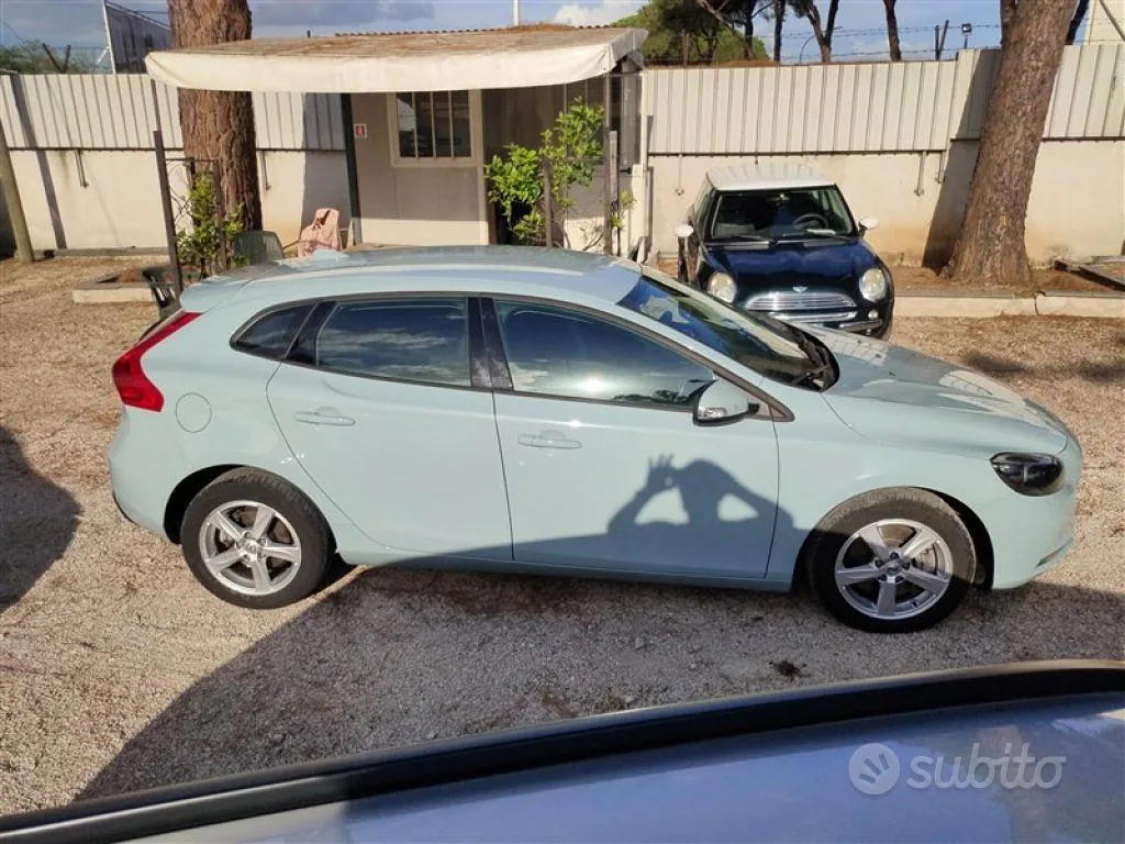 Volvo V40 2017 photo 5