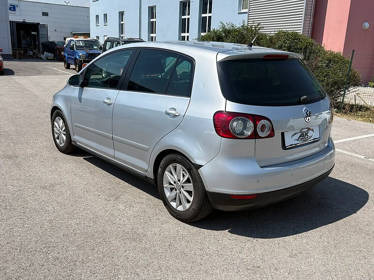 Volkswagen Golf 2007 photo 2