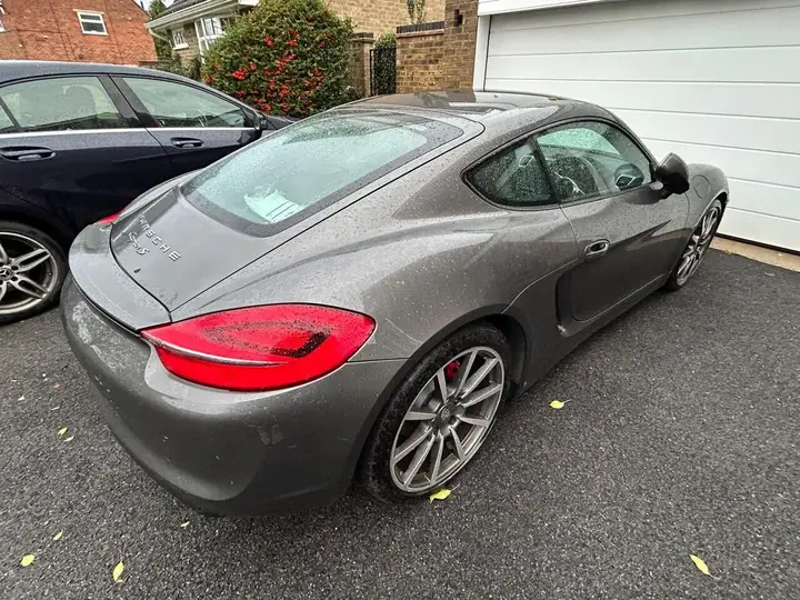 Porsche Cayman 2013 photo 2