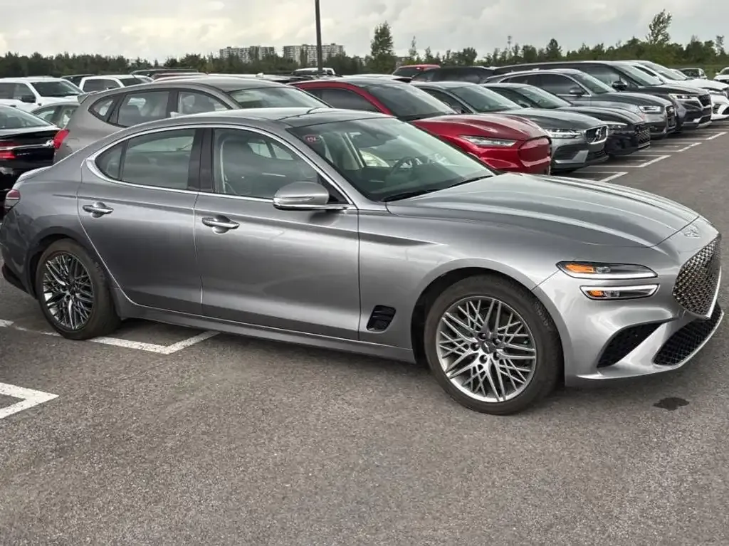 Genesis G70 2023 photo 3