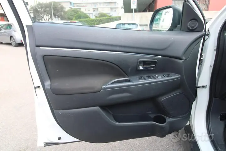 Mitsubishi Asx 2018 photo 5