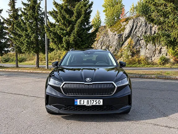 Skoda Enyaq 2025 photo 2