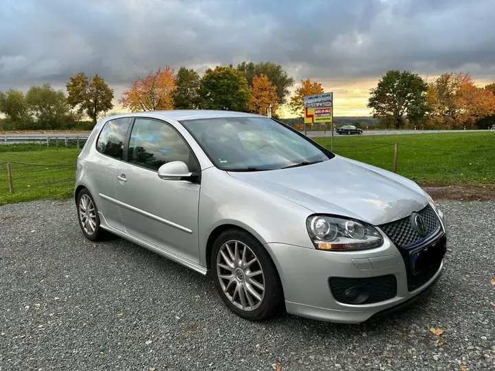 Volkswagen Golf 5 Gt