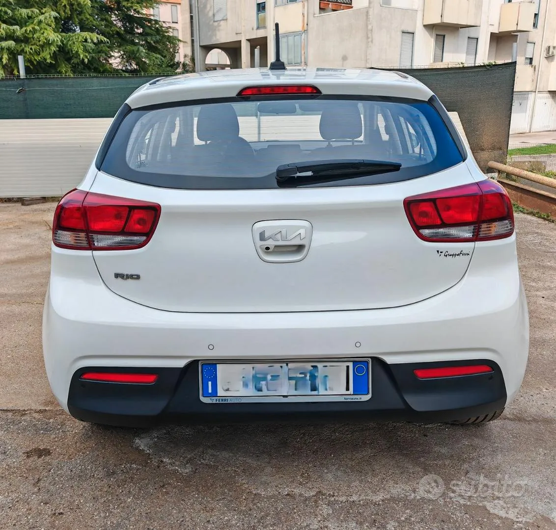 Kia Rio 2022 photo 3