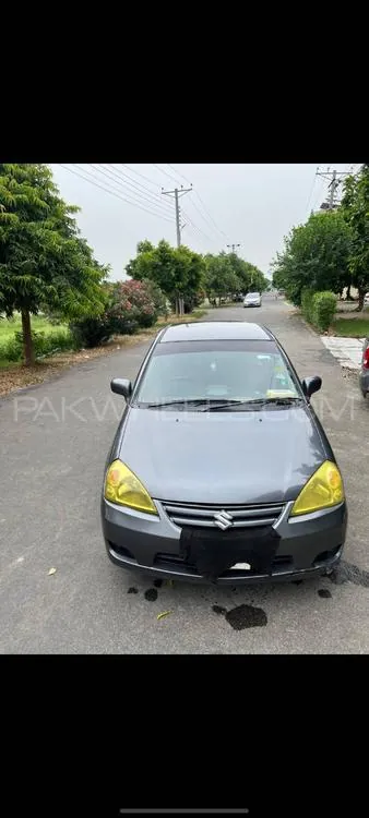 Suzuki Liana