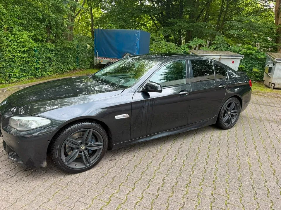 BMW 530