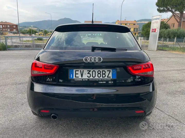 Audi A1 2014 photo 5