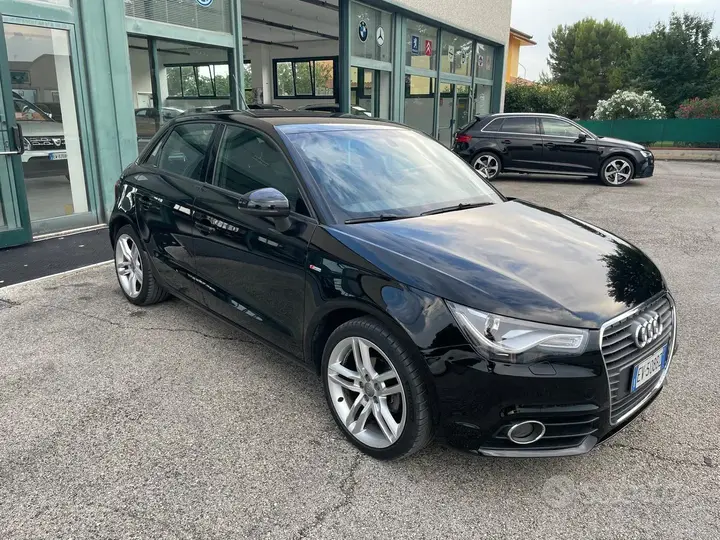 Audi A1 2014 photo 3