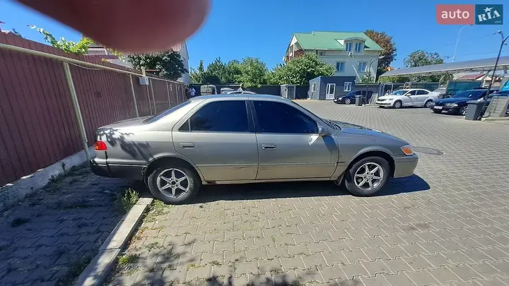 Toyota Camry 2001 photo 3