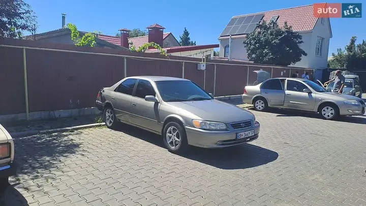 Toyota Camry 2001 photo 4