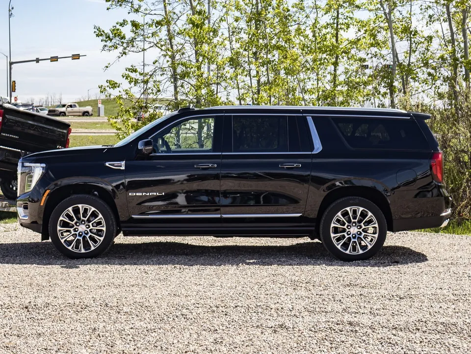 GMC Yukon Xl 2025 photo 5
