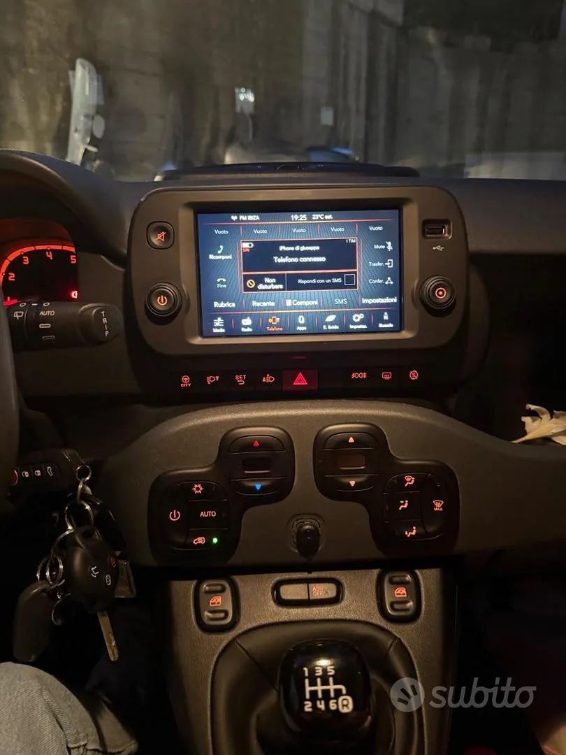Fiat Panda Cross 2023 photo 4