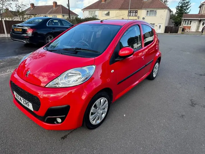 Peugeot 107 2014 photo 4