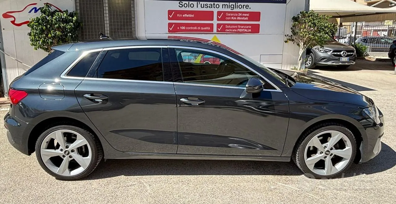 Audi A3 2022 photo 2