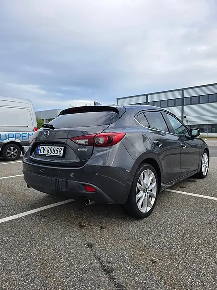 Mazda 3 2016 photo 4
