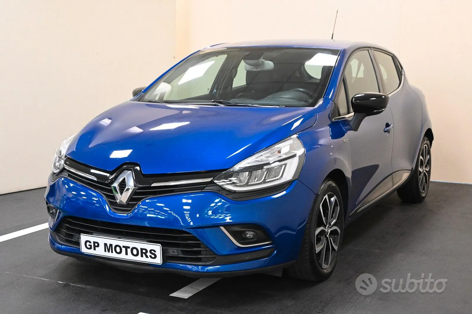 Renault Clio 2018 photo 2