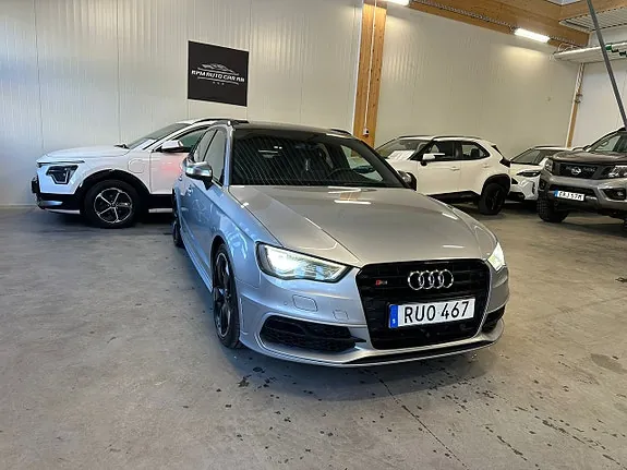Audi S3 2015 photo 2