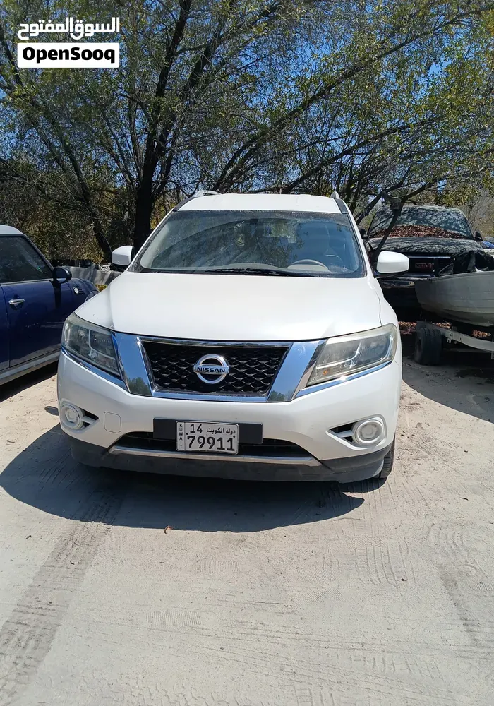 Nissan Pathfinder 2015 photo 5