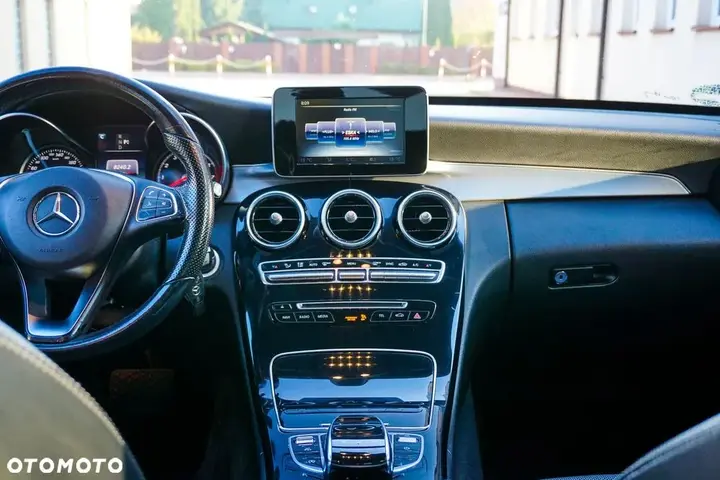 Mercedes-Benz C 2016 photo 5