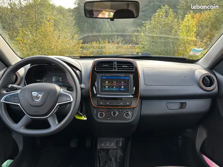 Dacia Spring 2022 photo 3