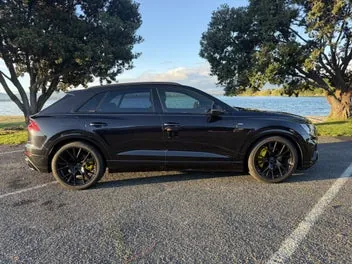 Audi Q8 2019 photo 4