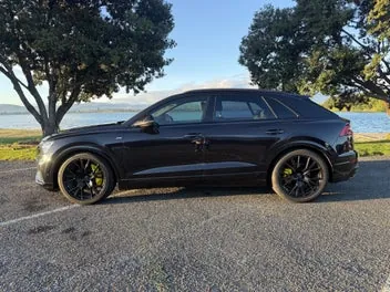 Audi Q8 2019 photo 5