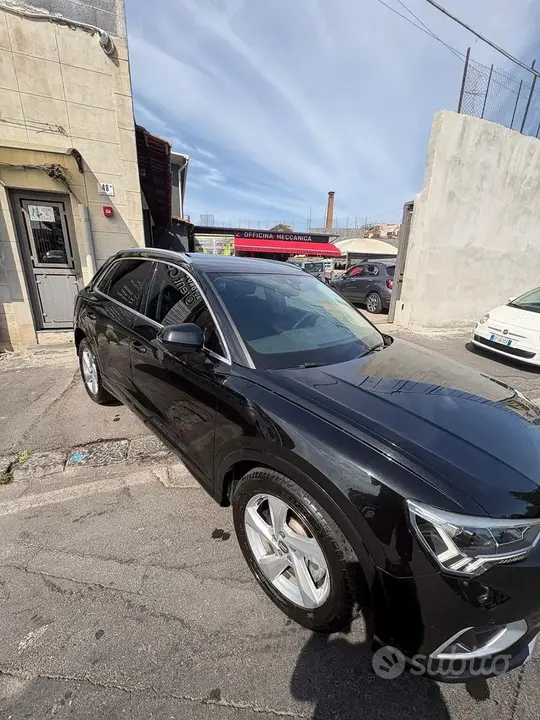 Audi Q3 2019 photo 3