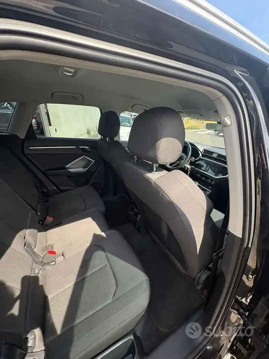 Audi Q3 2019 photo 5