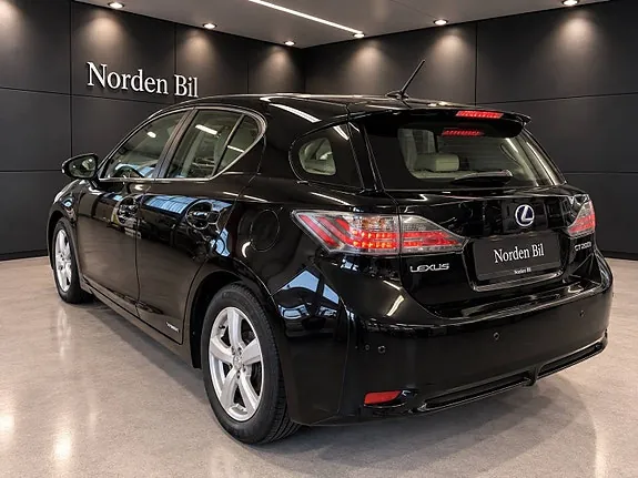 Lexus Ct200H 2011 photo 4