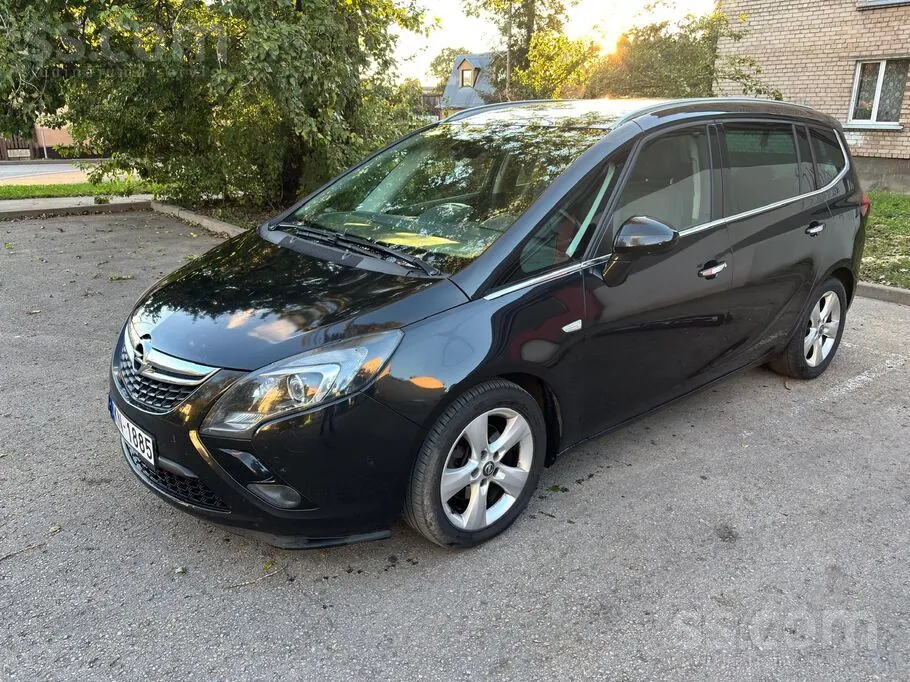 Opel Zafira 2012 photo 3